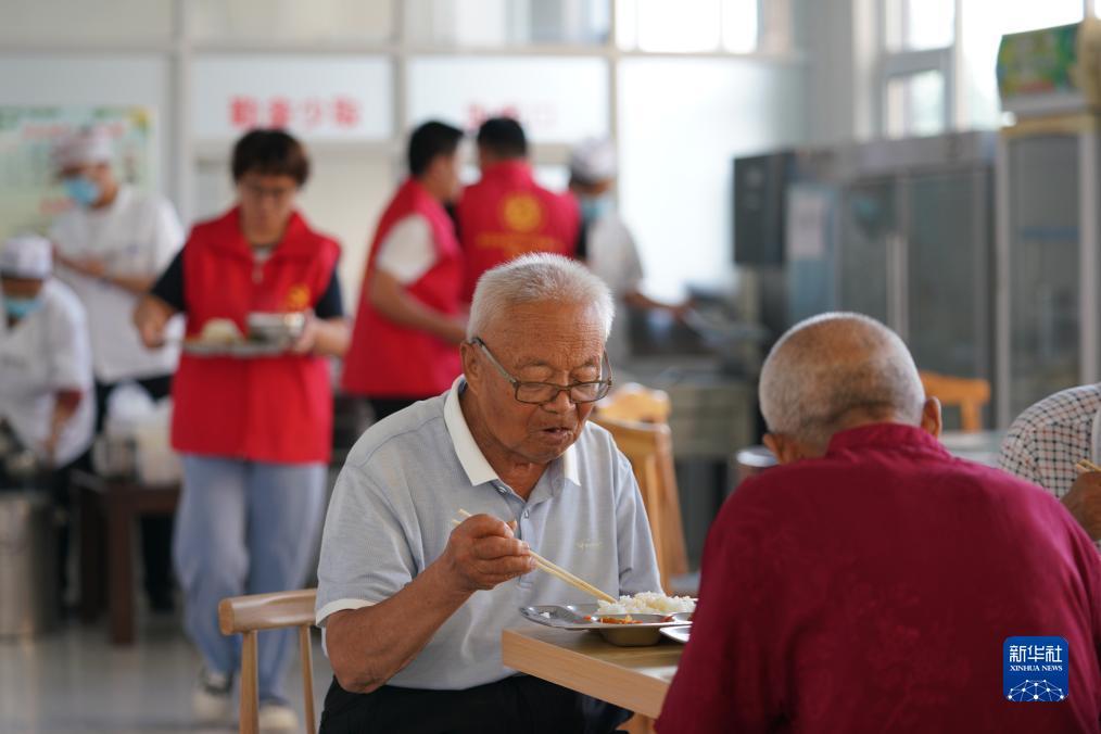 真钱诈金